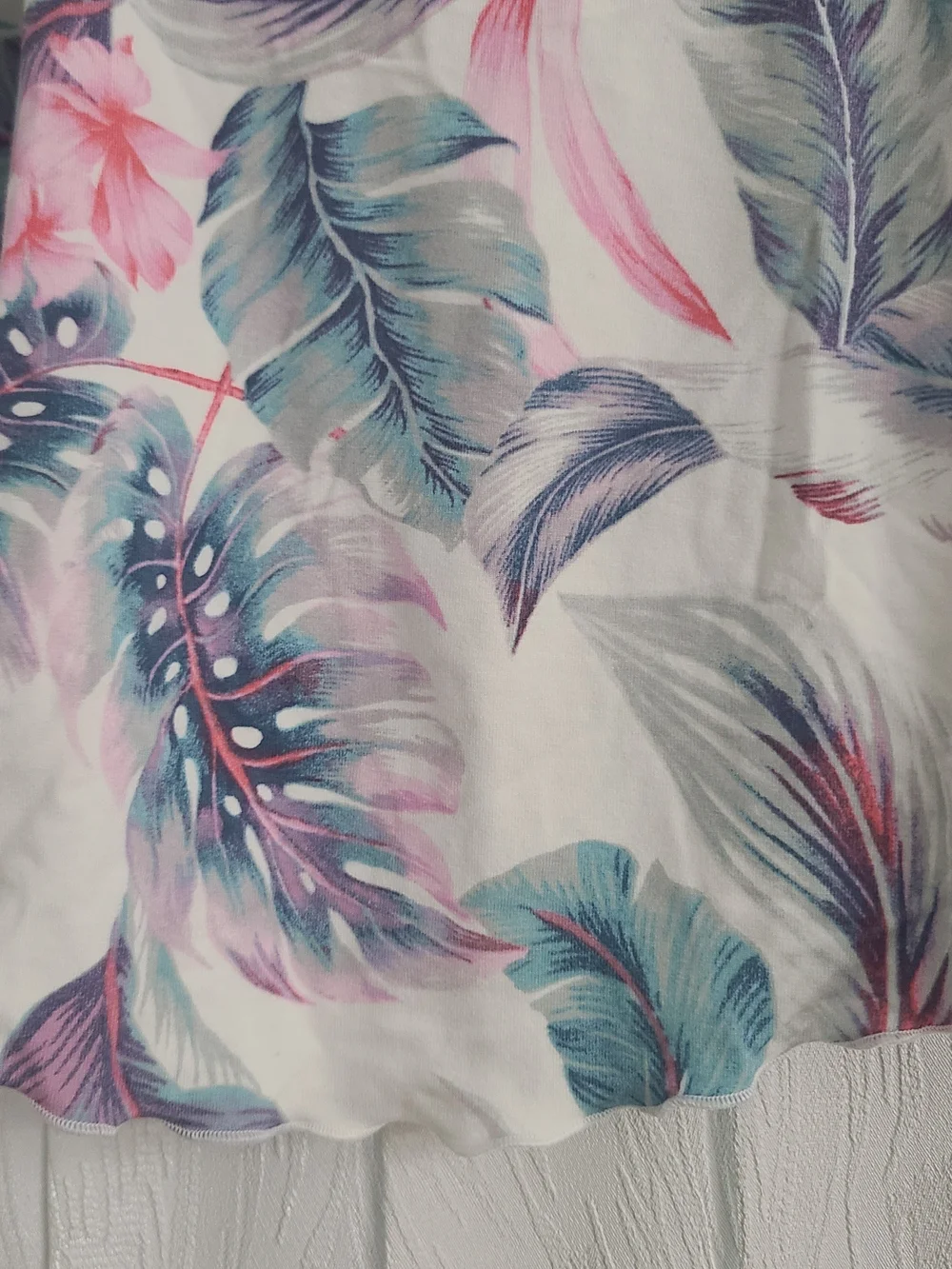 Abercrombie Kids Girls Lot Of 2 Tropical Tank Top Sz 11/12 & Graphic T Sz 13/14